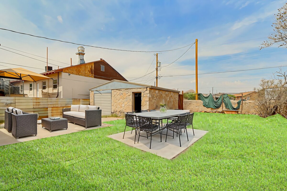 52-web-or-mls-img_1531-edit_virtually_staged