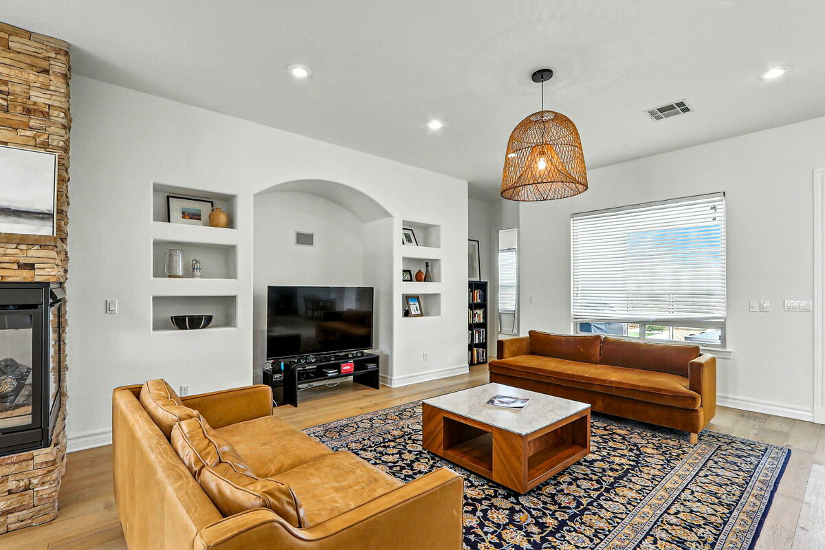 53-web-or-mls-photo_014