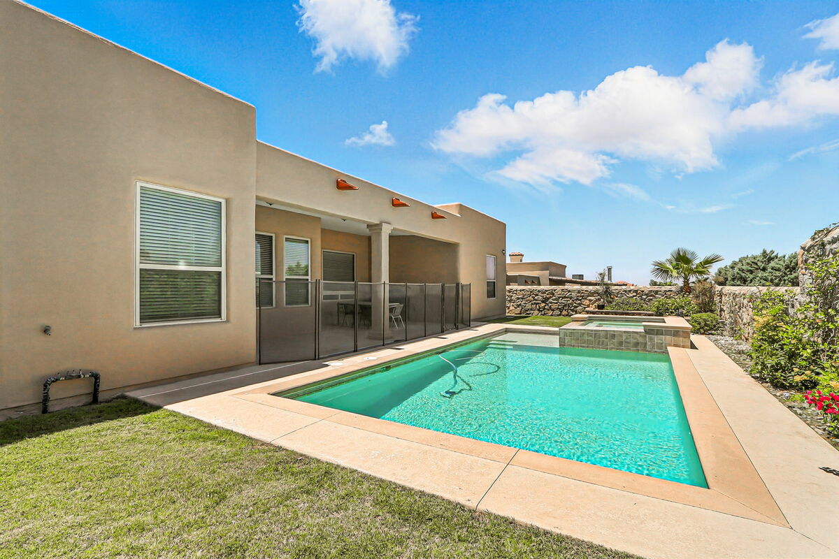 92-web-or-mls-photo_053