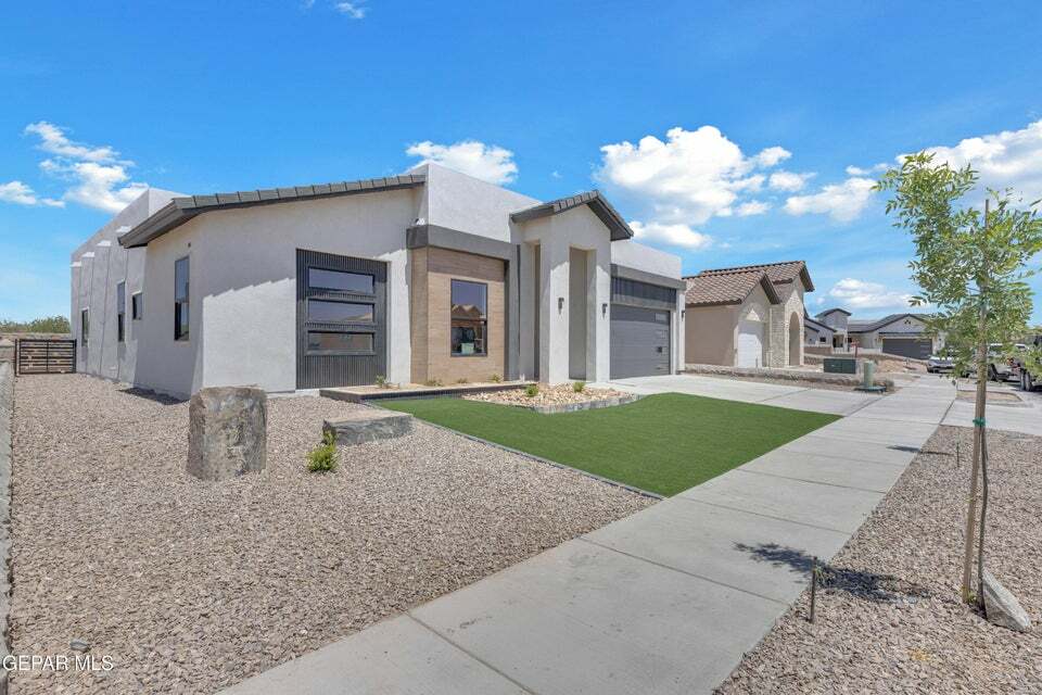 12869 Kingsbury 