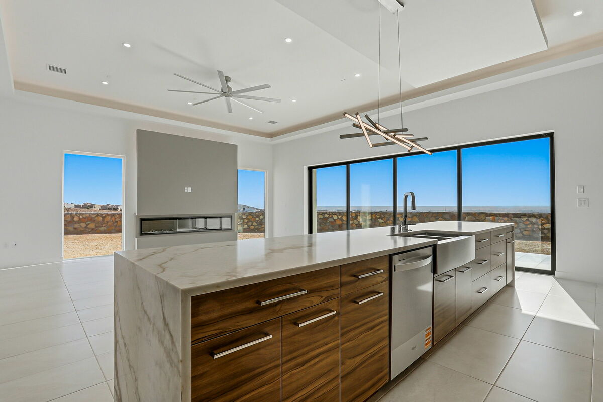 76-web-or-mls-img_9466