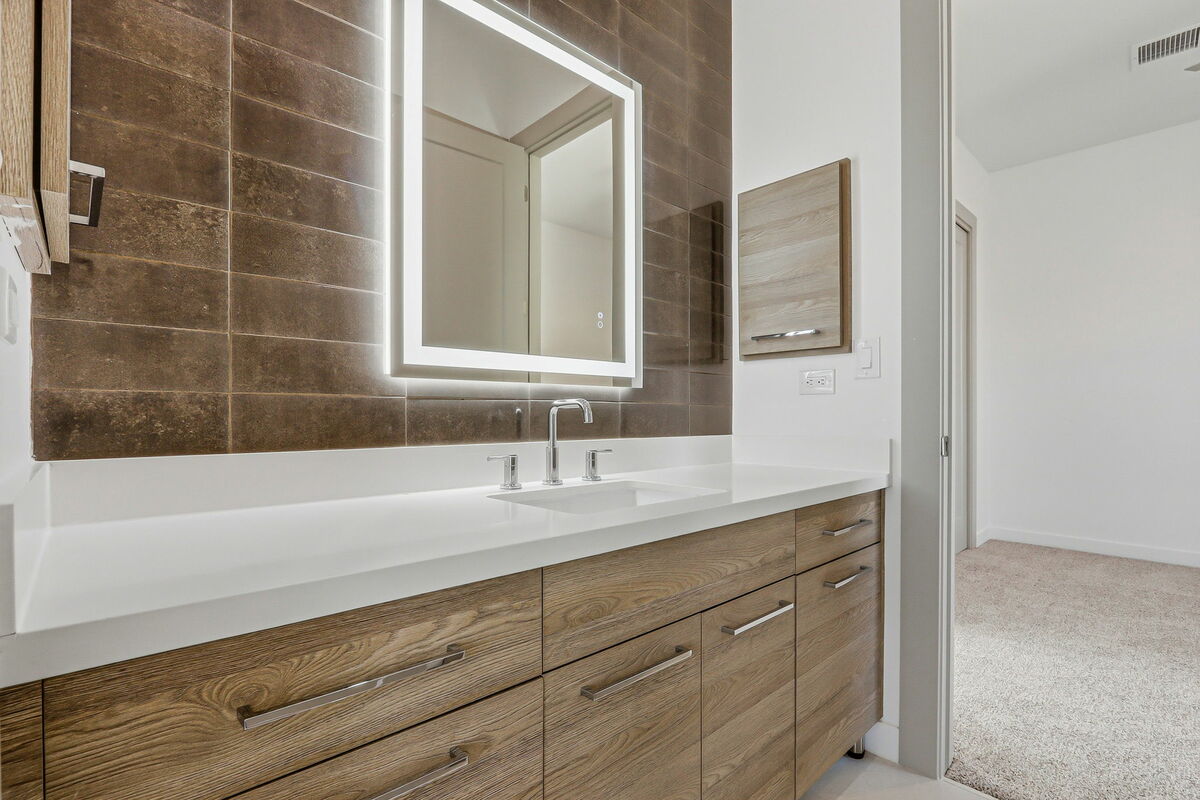 68-web-or-mls-img_9417