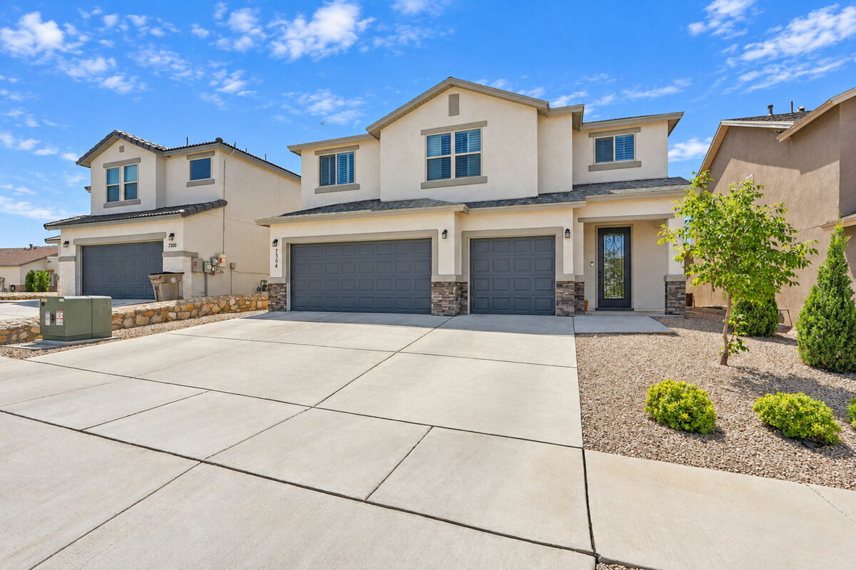 7304 Glacier Dr 