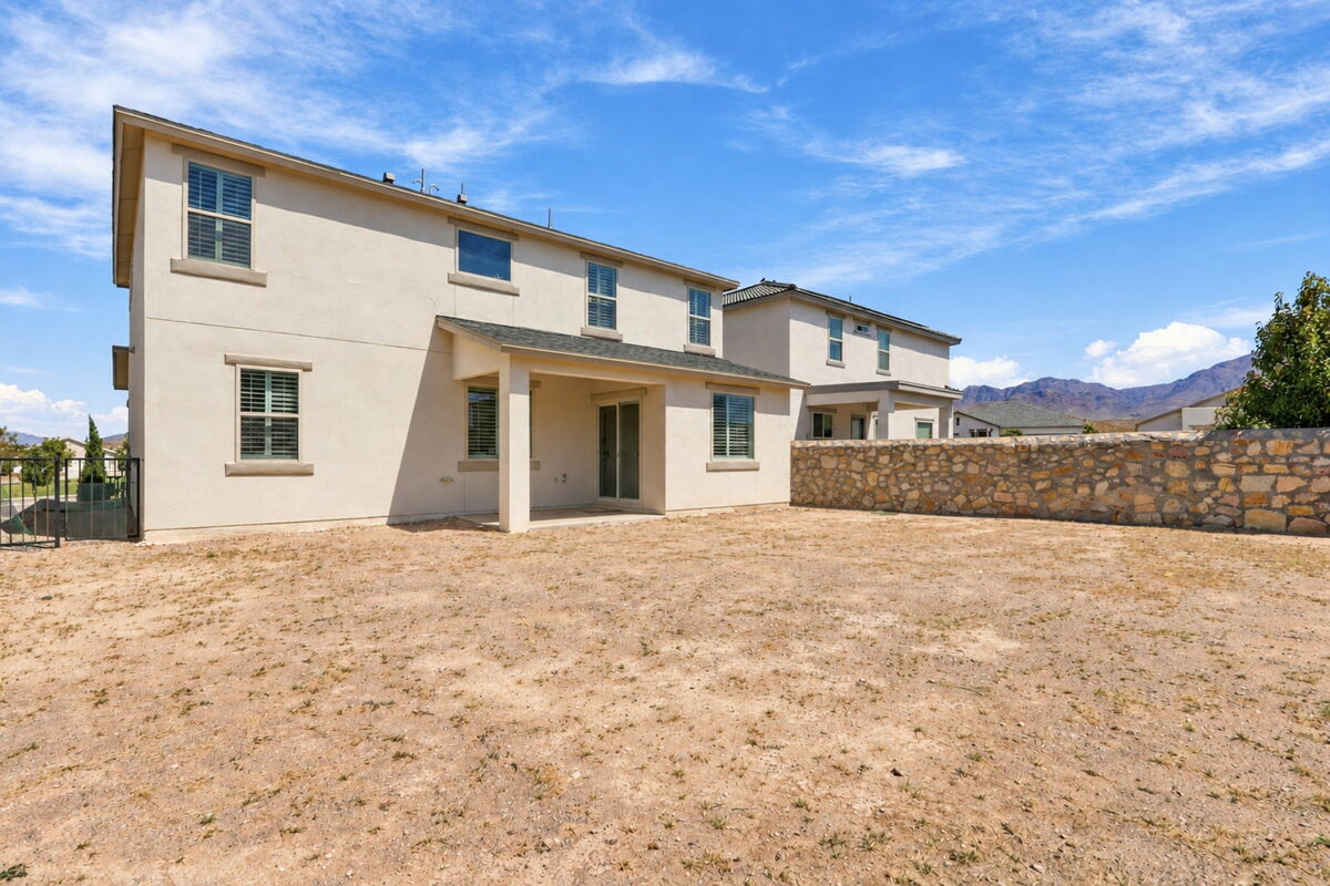 9-web-or-mls-exterior_9