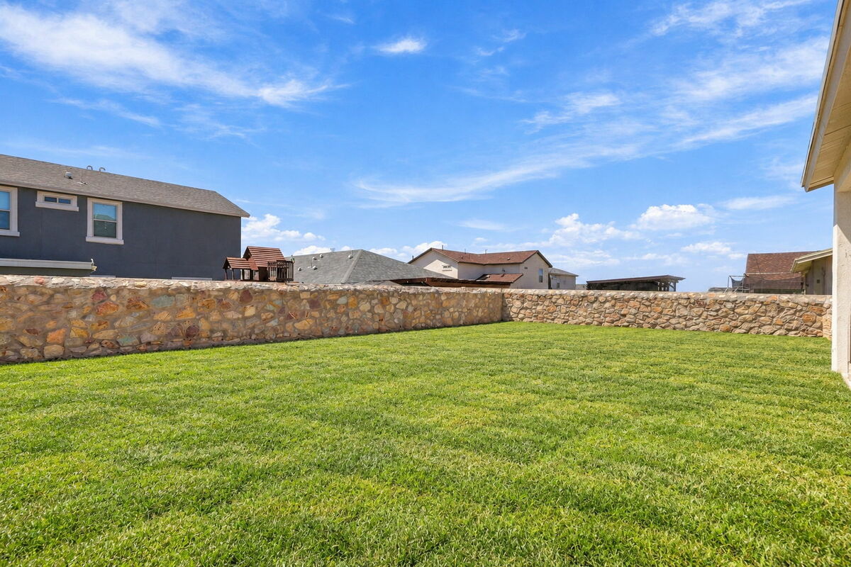 65-web-or-mls-green_grass_4