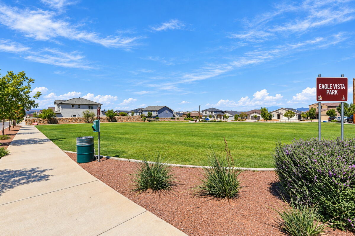 7-web-or-mls-exterior_7